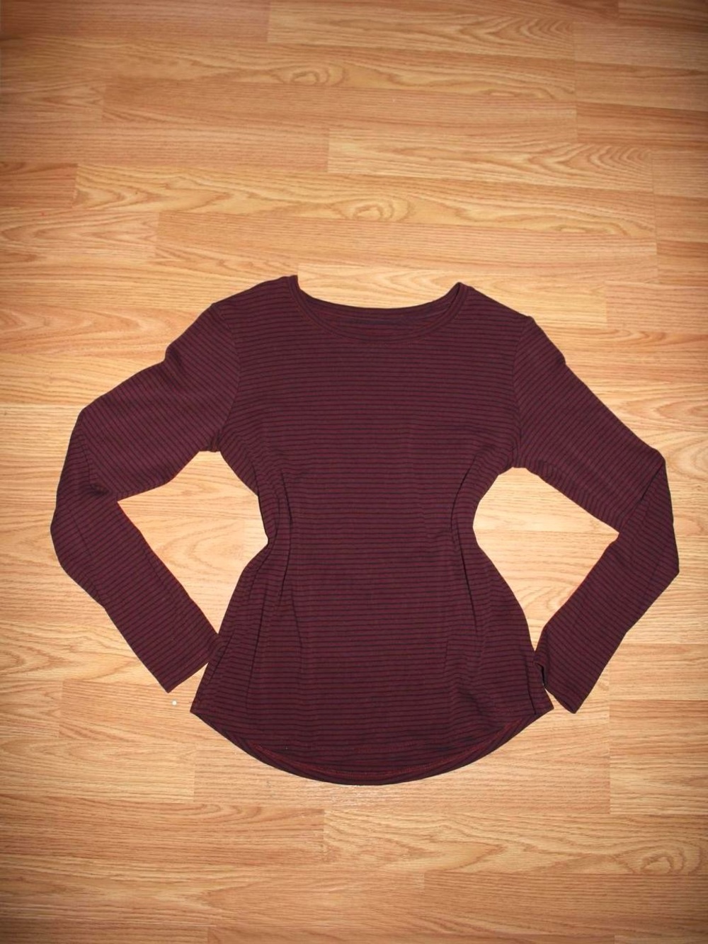 Women’s Long Sleeve Ribbed Tee - Burgundy
